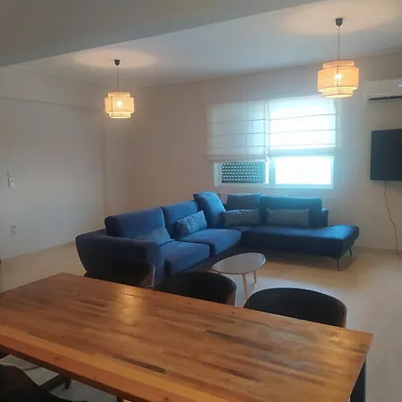 Apartment Blue Yard *