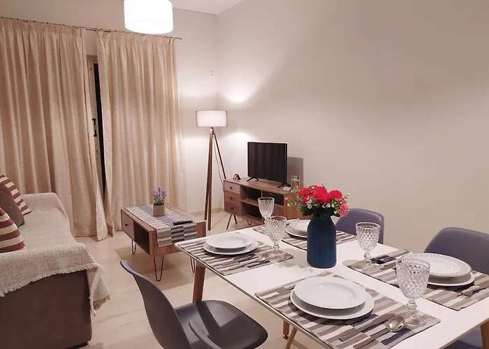 Blue Yard * Καλαμάτα