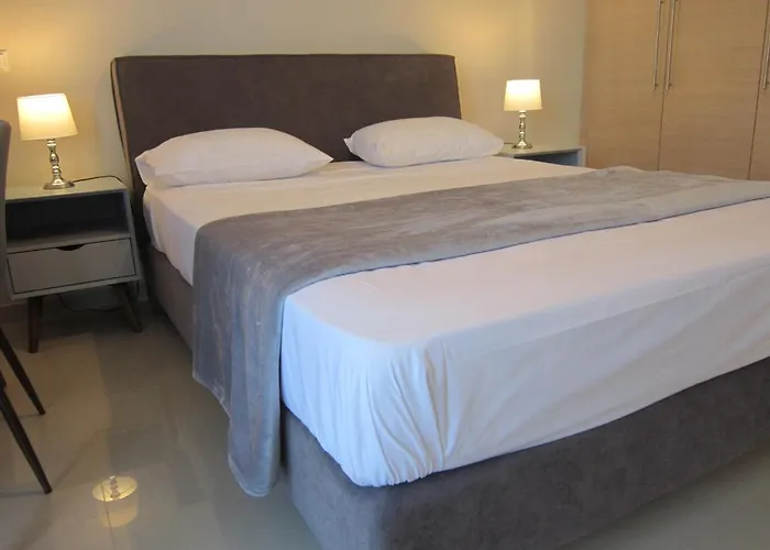 Blue Yard Apartment Kalamata